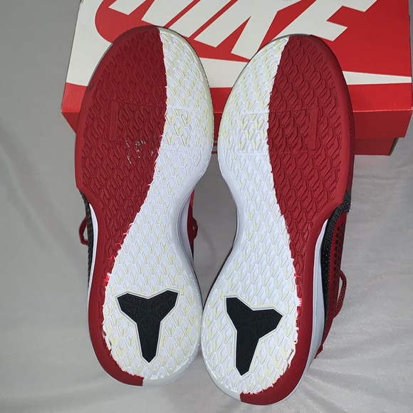 Nike Mamba Fury Team Gym Red USED men’s size 7.5 - Picture 9 of 9